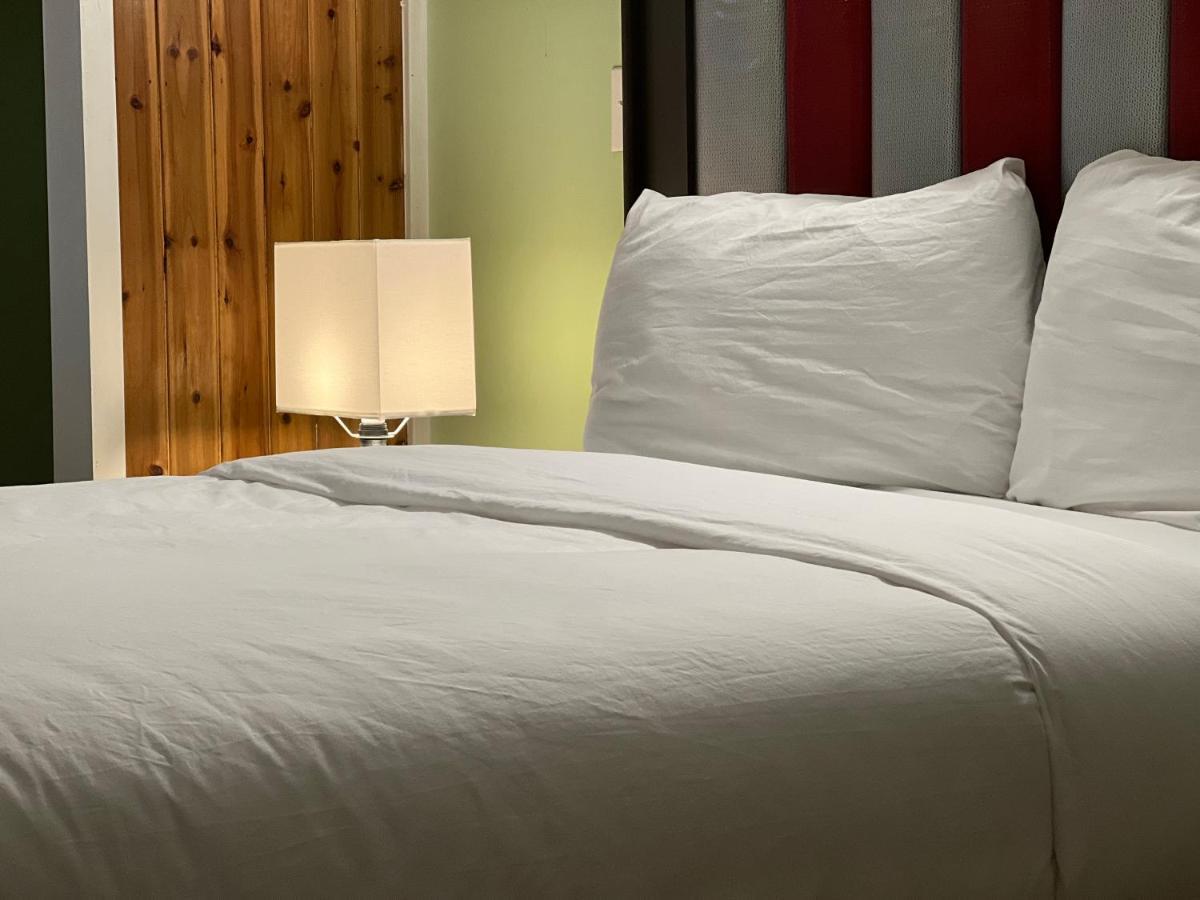 Chateau Suites Norristown Exteriér fotografie