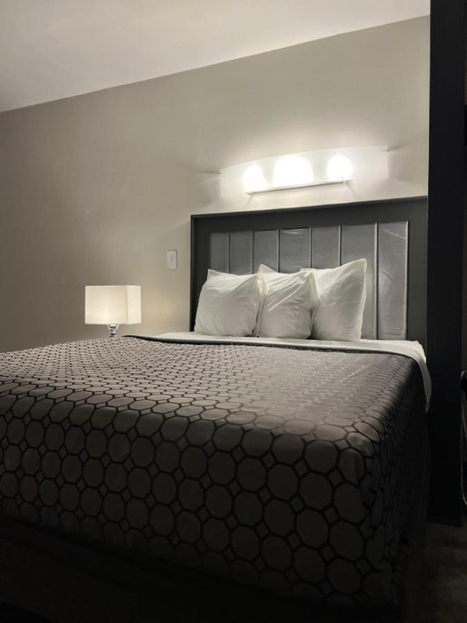 Chateau Suites Norristown Exteriér fotografie